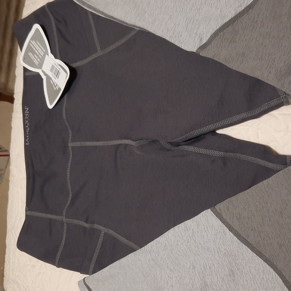 nwt cropped leggings jadelynn brooke (B1-16) - Picture 5 of 9